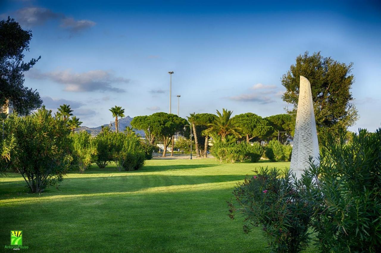 Olbia Center City Apartment Bagian luar foto