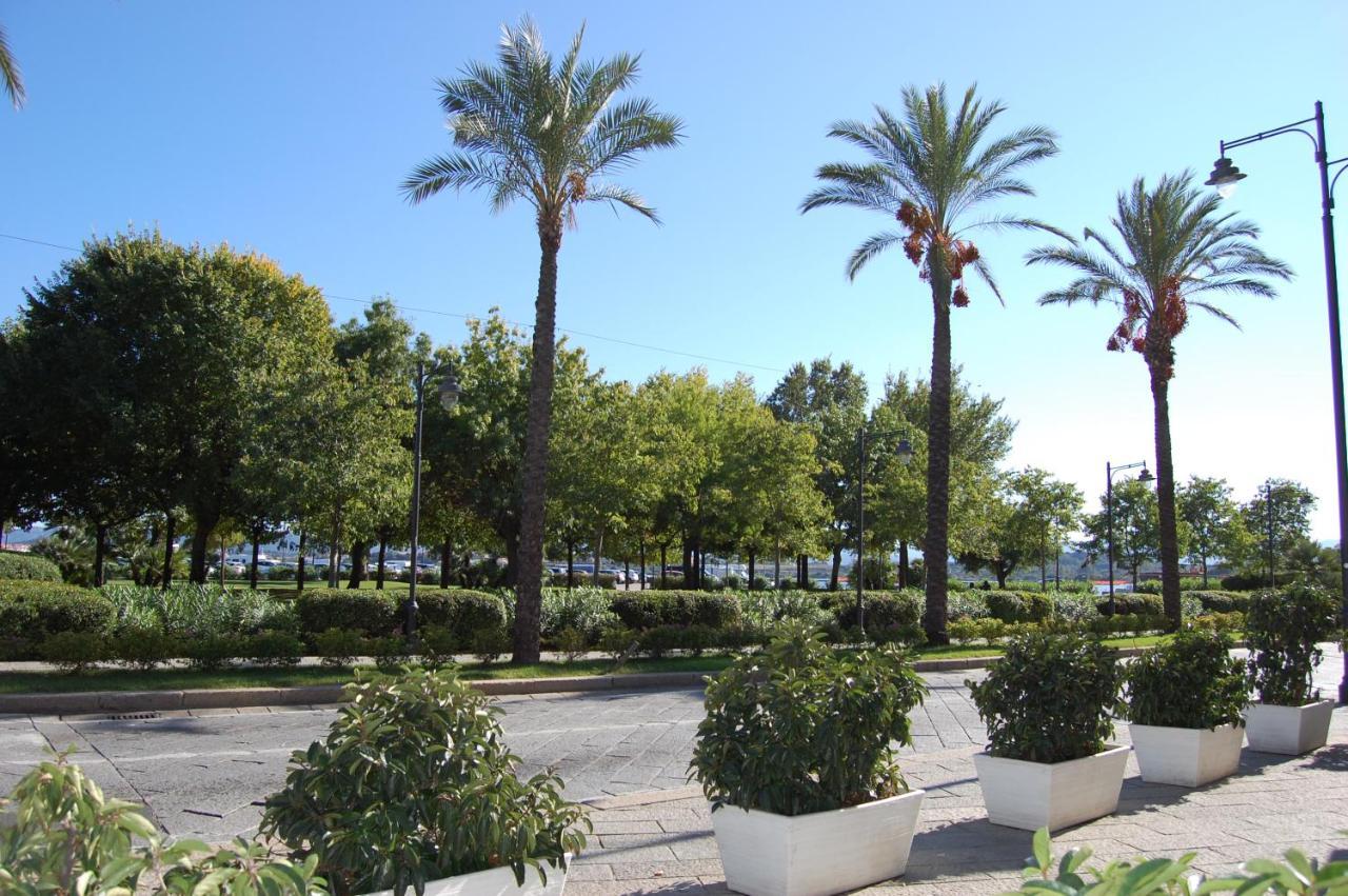 Olbia Center City Apartment Bagian luar foto